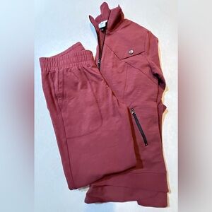 CAbi Maroon Knit Athletic 2 piece jogger suit NWOT size small